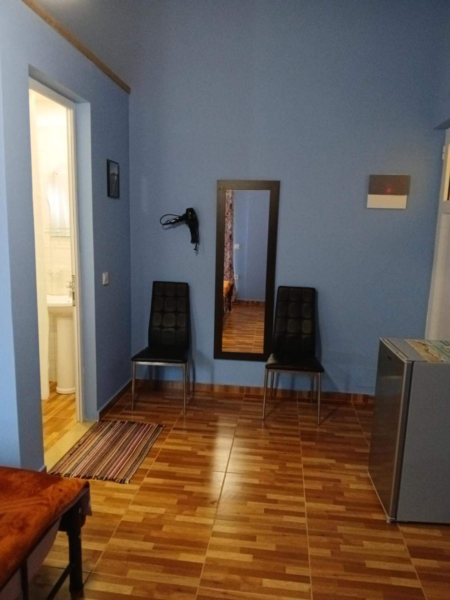 Tolis Rooms Himarë Exterior foto